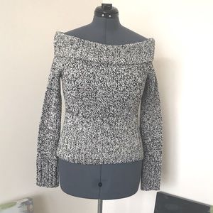 WH/BM Black and White Cowl Neck Sweater Size M